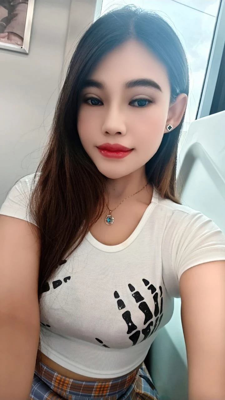 Smile good service – Thai escort in Yerevan — 3 / 15
