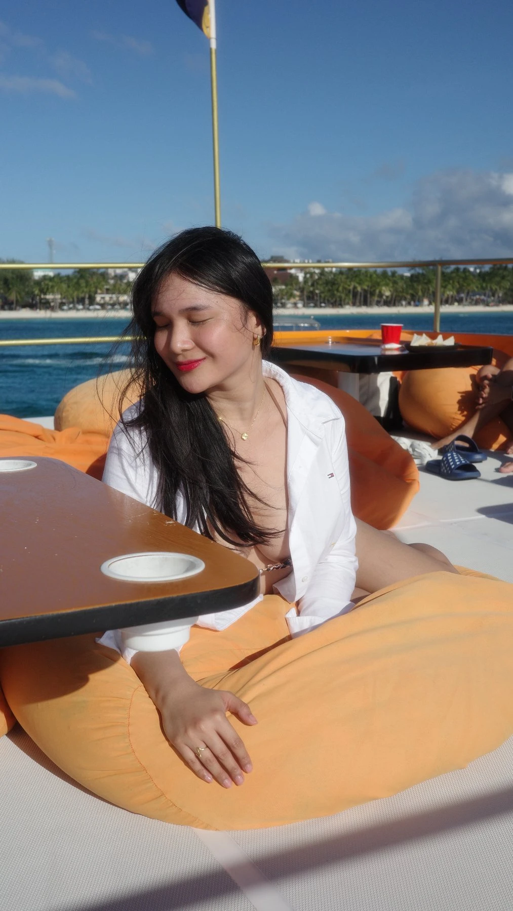 Chiena – Malaysian escort in Hong Kong — 2 / 17