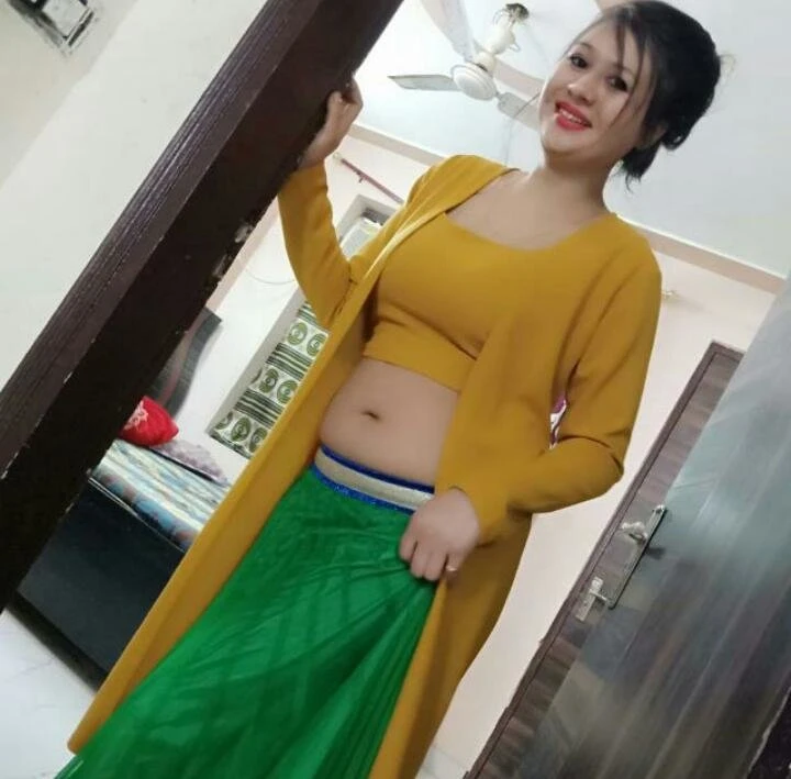 Jenny Roy – Indian escort in Bangalore — 2 / 3