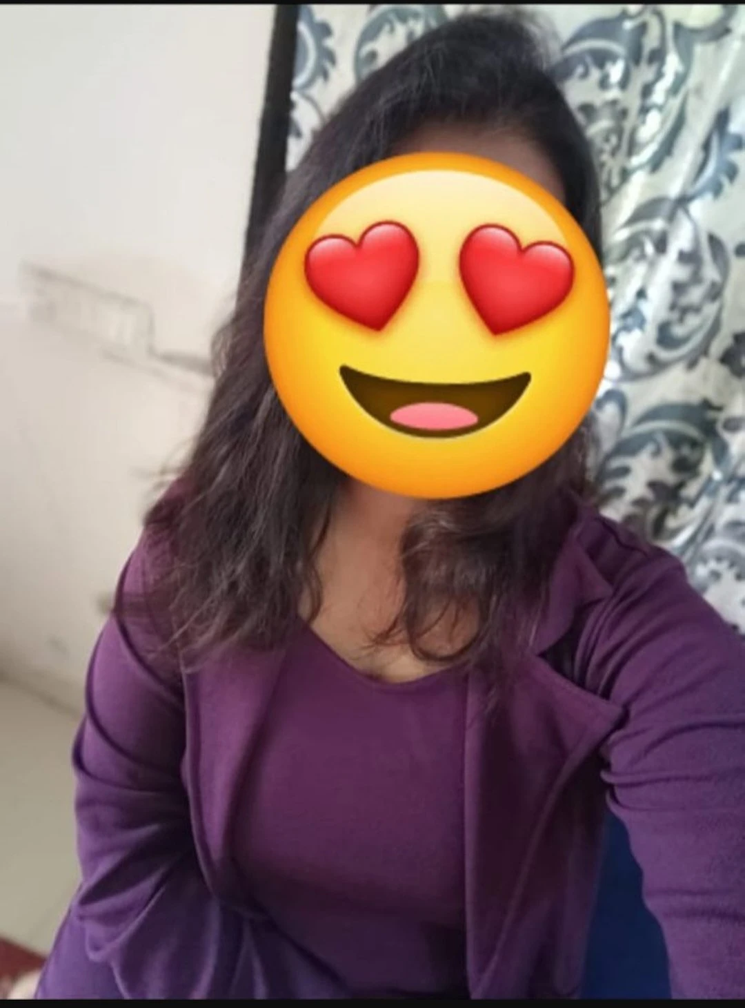 Nisha – Indian escort in Ahmedabad — 3 / 5