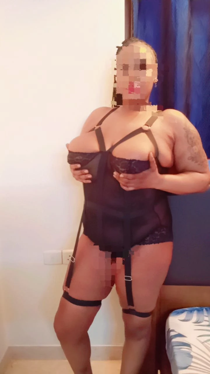 Pretty Megan (RIM,CIM&CAM Sessions – Malawian escort in Bangalore — 5 / 7