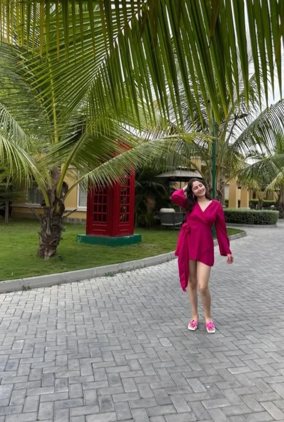 I Am Lavnayaa Independent Professional – Indian escort in Bangalore — 5 / 11