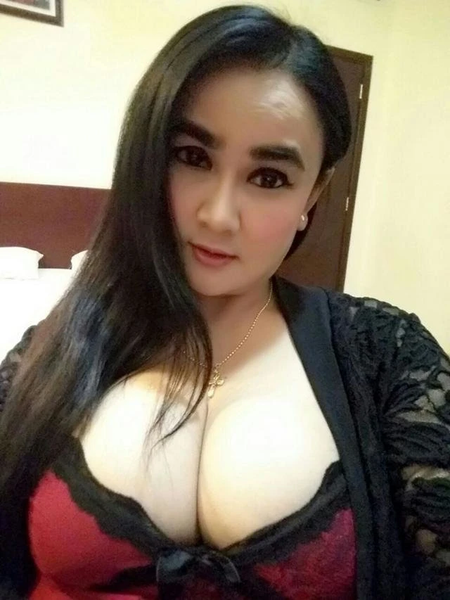 Riya Cam – Indian escort in Bangalore, Escort, Banga