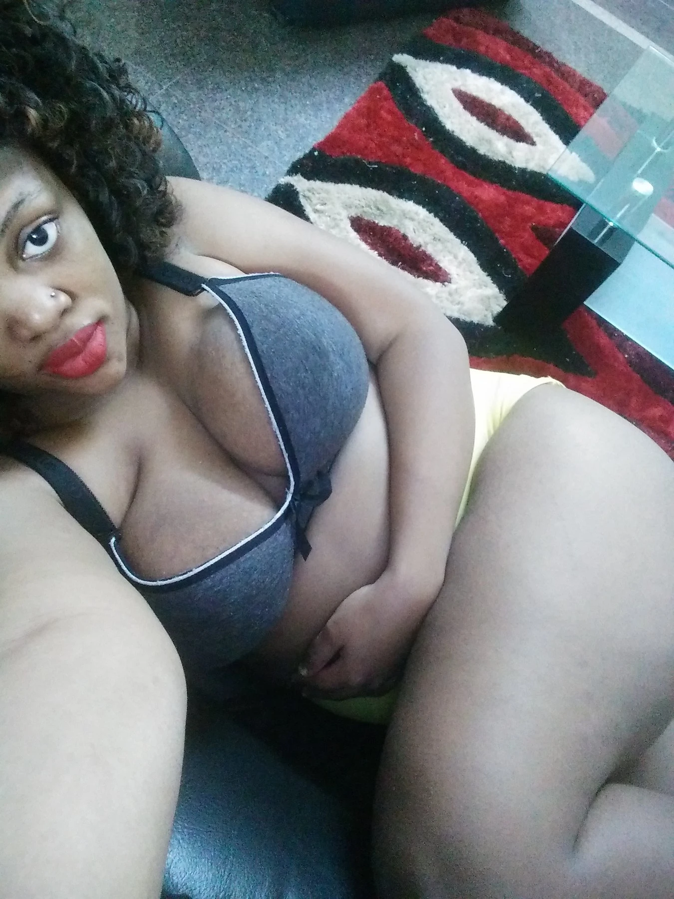 Ndidi – Kenyan escort in Bangalore — 3 / 4