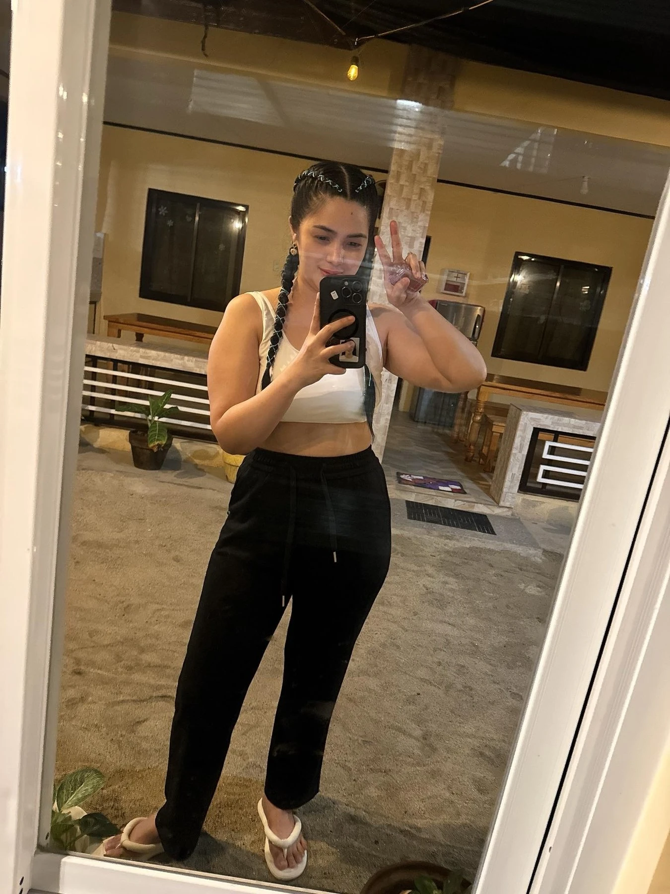 Horny Anna – Filipino escort in Hong Kong — 8 / 10