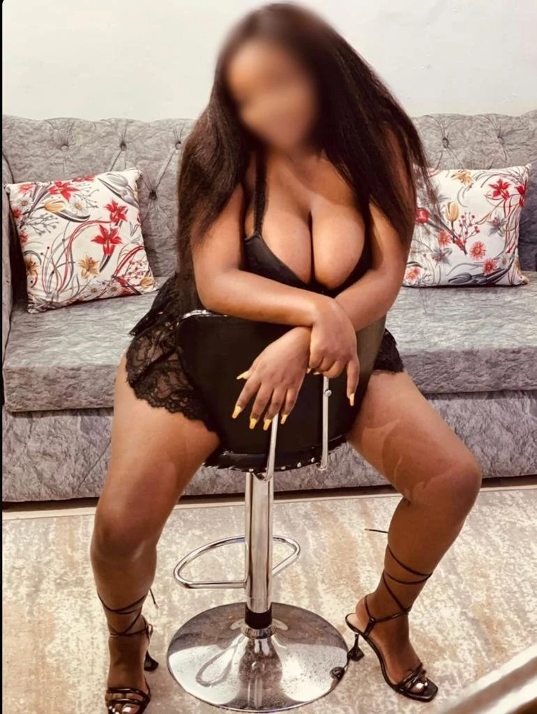 Amira Independent – Burundian escort in Dehradun, Uttarakhand — 2 / 4
