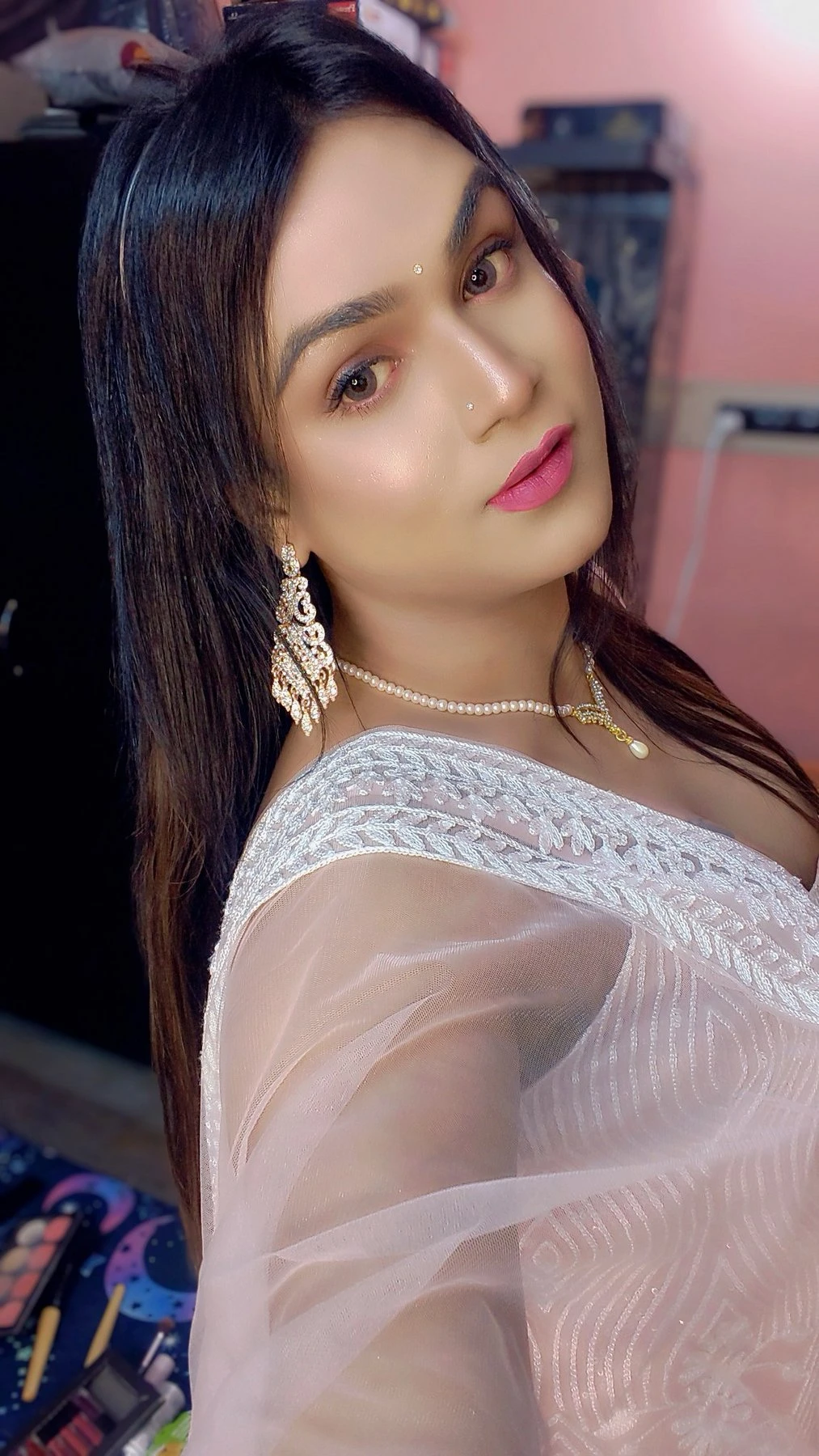 Independent Bong Jiya🕊️ Real Meet – Indian escort in Bangalore — 19 / 29