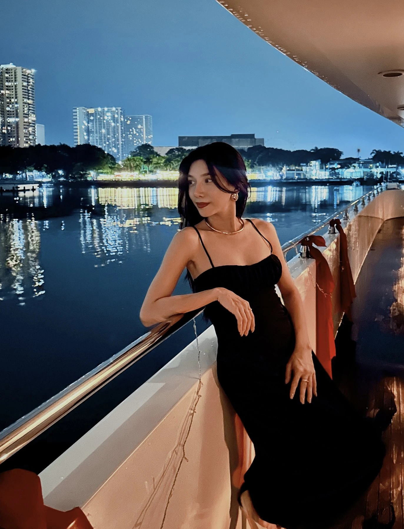 Lorraine – Malaysian escort in Hong Kong — 4 / 5