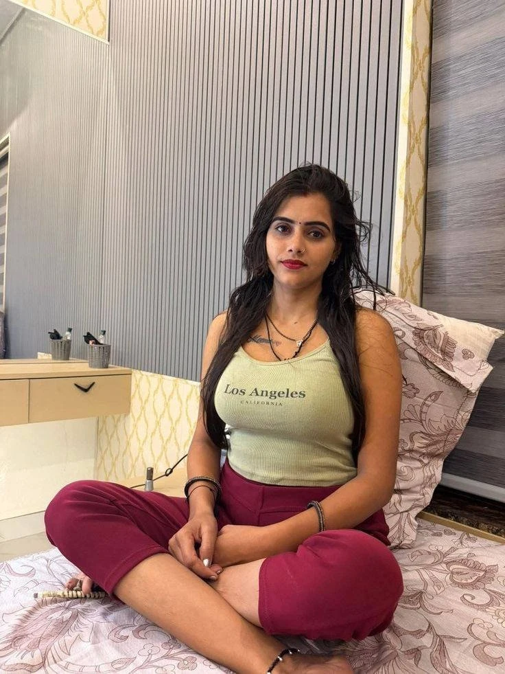 Khushi – Indian escort in Bangalore, Escort, Banga