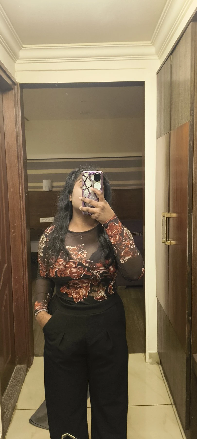 Isha – Indian escort in Bangalore — 4 / 13