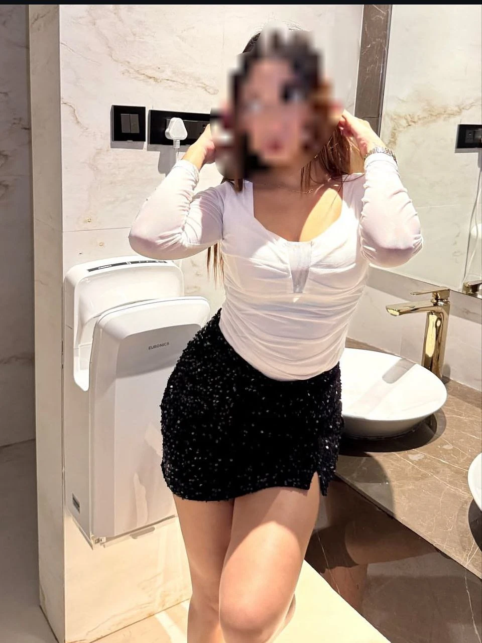 Harshita – Indian escort in Bangalore, Escort, Banga
