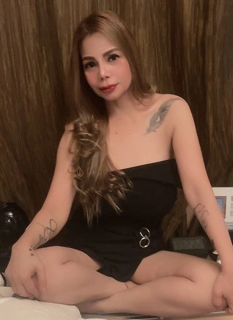 Jessie Hot Momma party girl – Ivorian escort in Hong Kong — 4 / 19