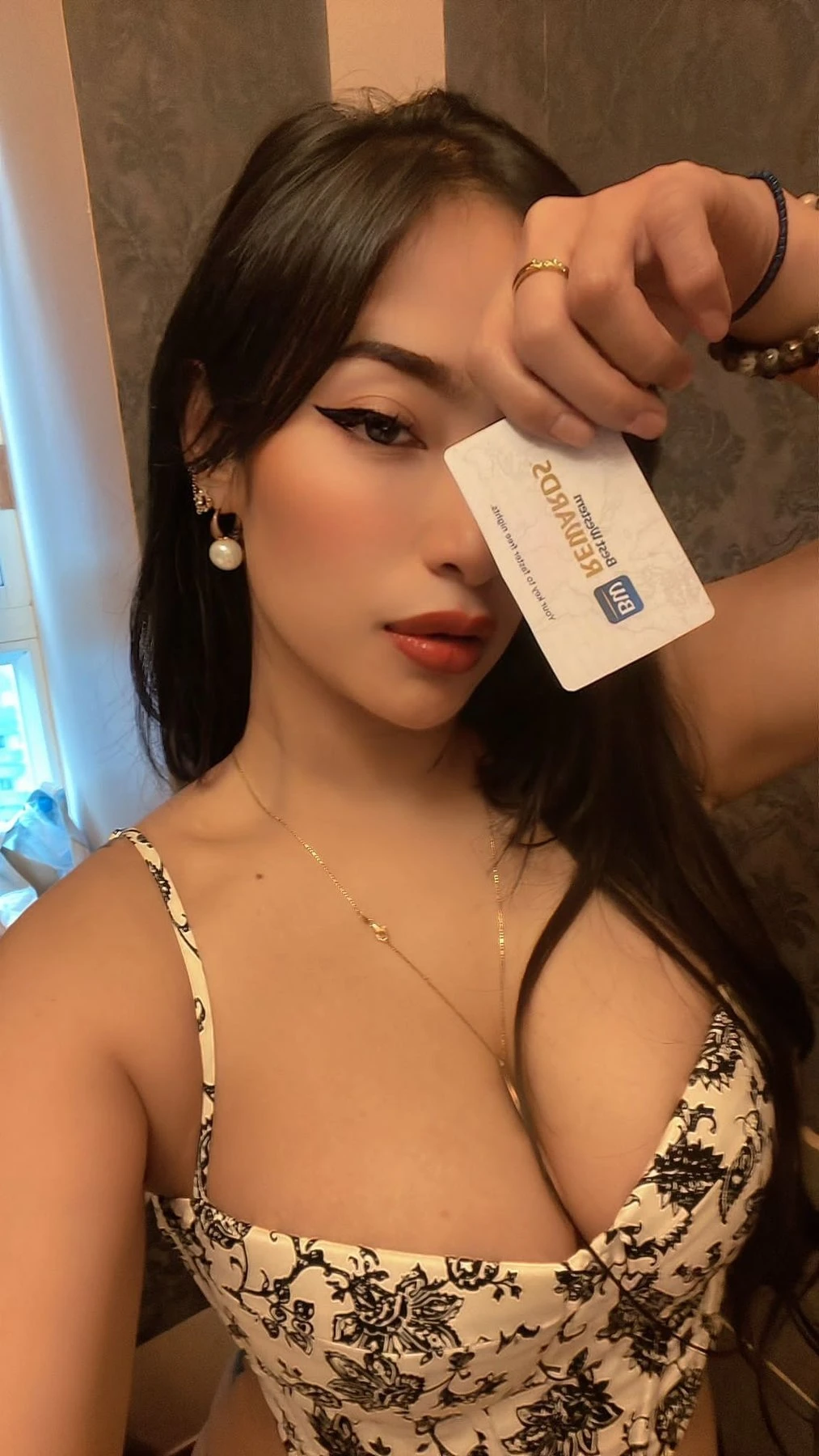 Real Jen – Thai escort in Hong Kong — 3 / 8