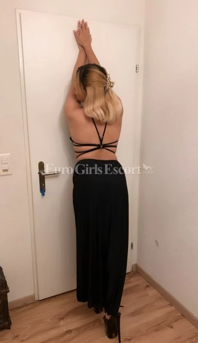 Kelly – Bulgarian escort in Sofia — 5 / 7