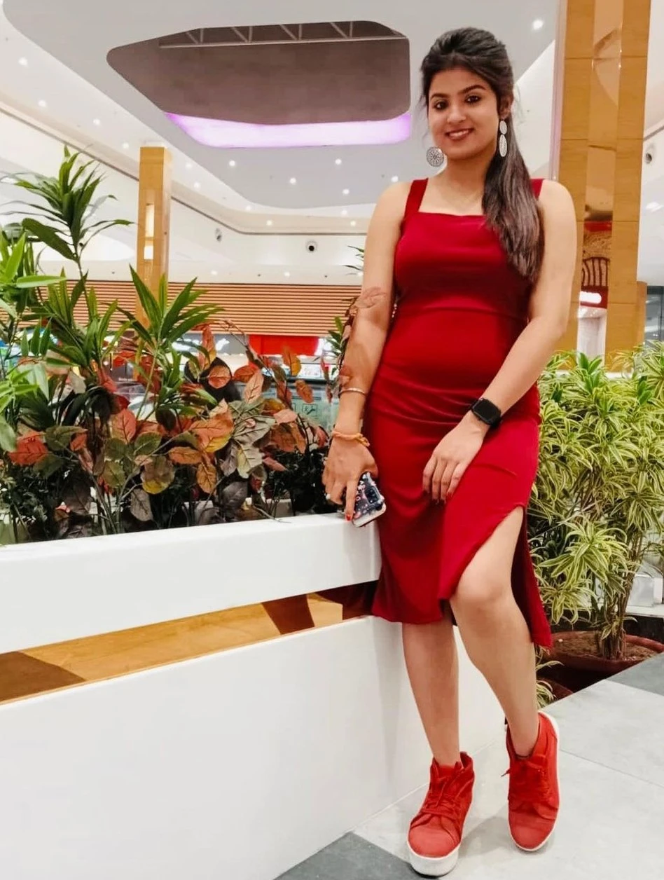 Payal independent (cam & real meet) – Indian escort in Bangalore — 5 / 6