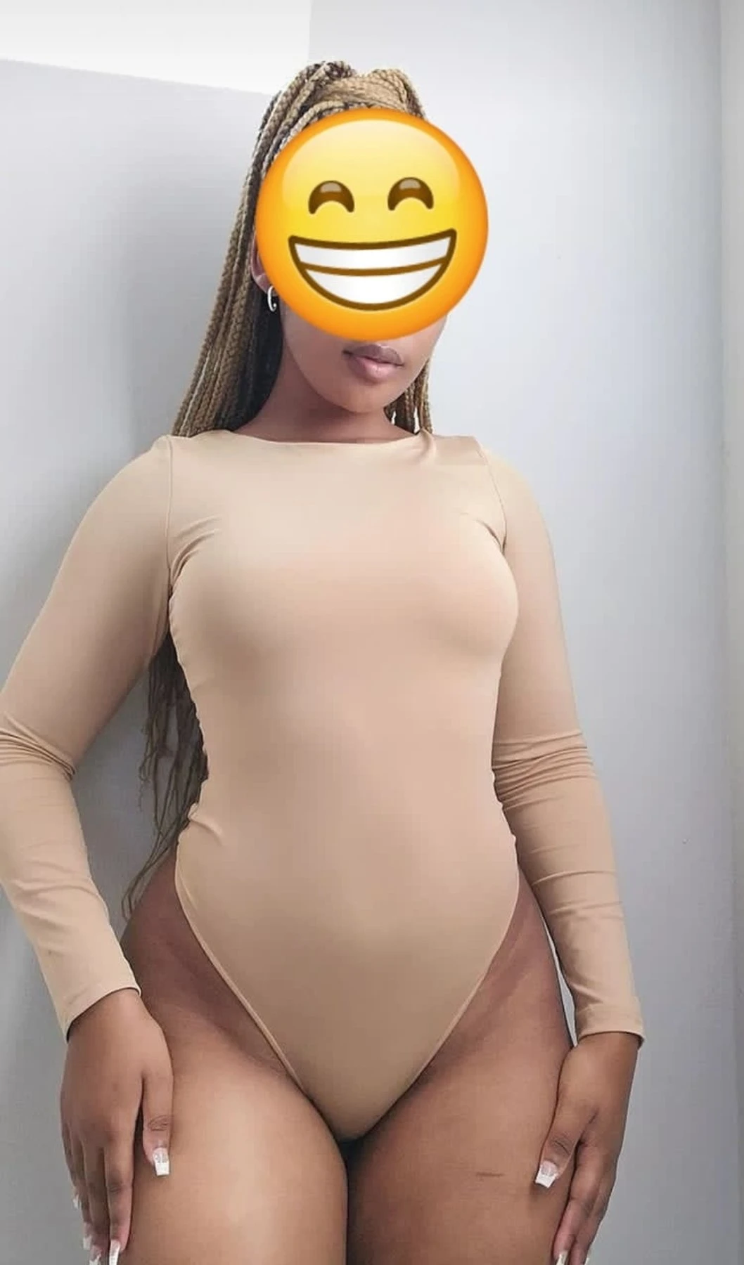 Lauren in Bangalore for Few Days – Namibian escort in Bangalore — 3 / 7
