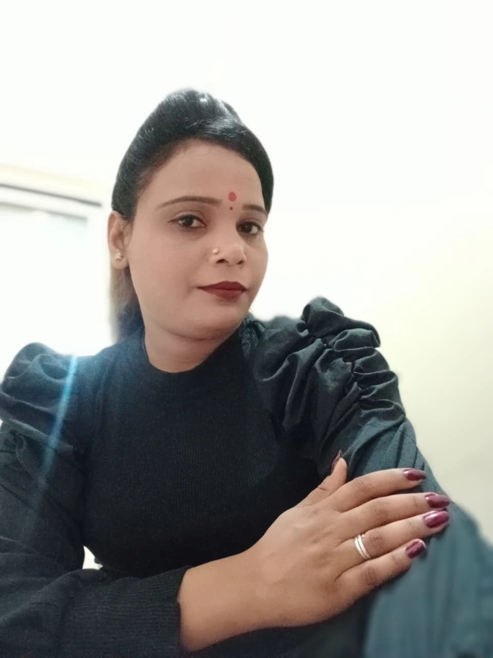 Neha cam and meet available – Indian escort in Bangalore — 3 / 5
