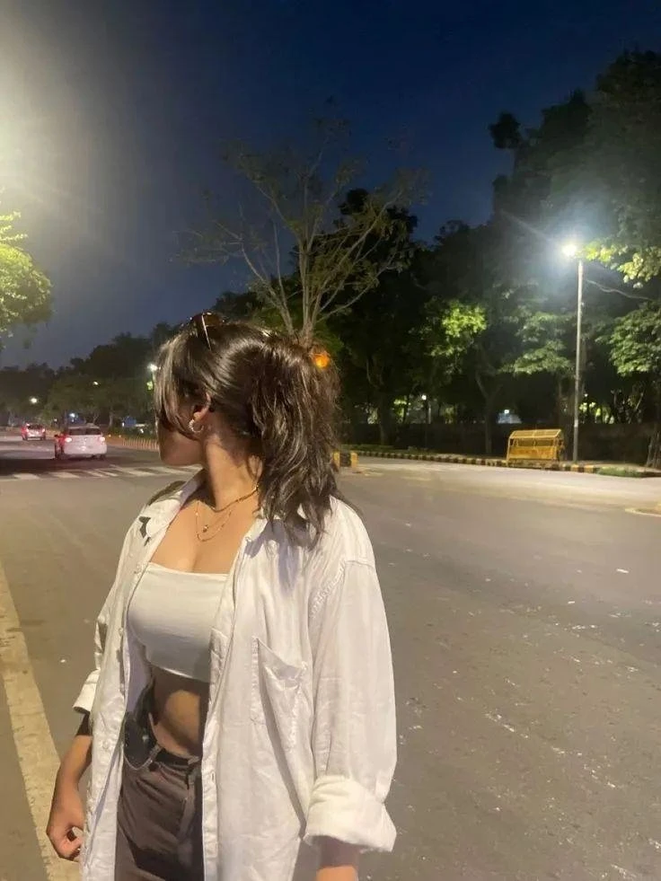Geetanshi 24/7 Independent – Indian escort in Chandigarh — 1 / 4