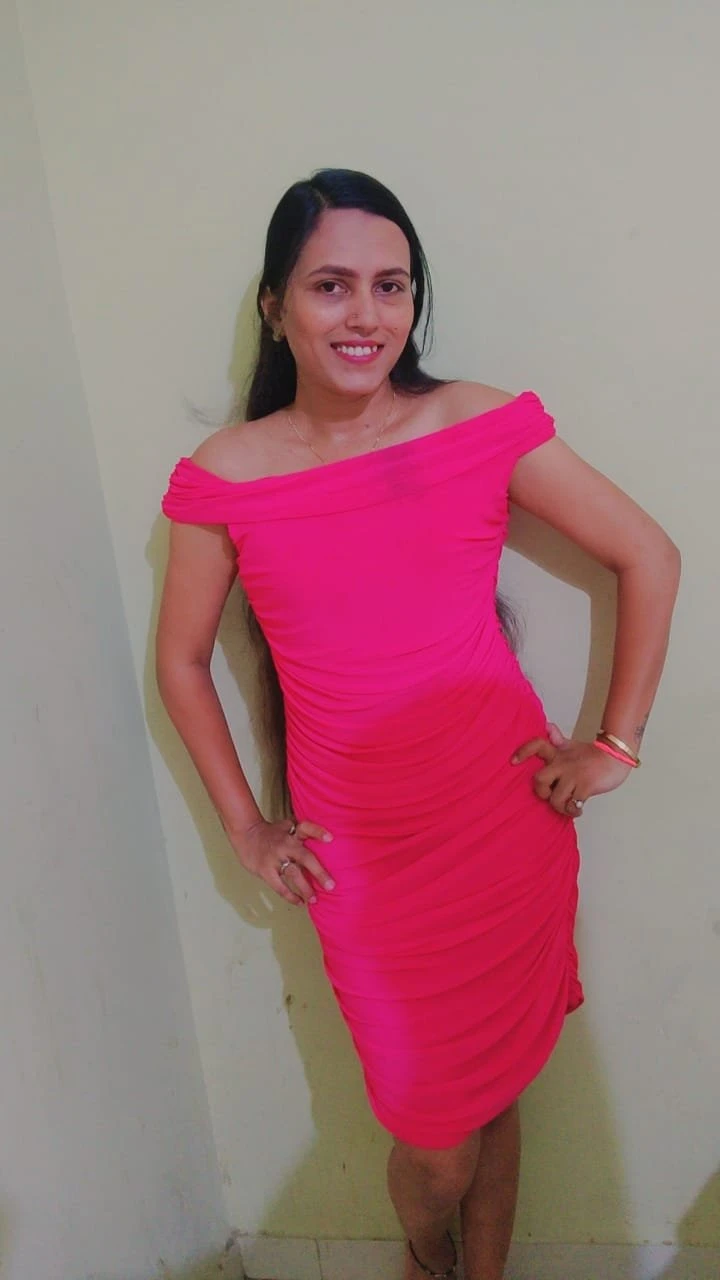 Neha – Indian escort in Bangalore — 5 / 12