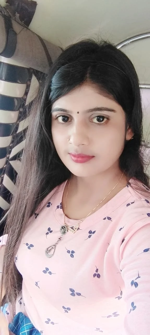 Web cam – Indian escort in Bangalore — 3 / 5