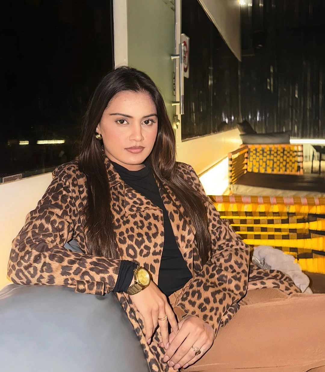 Navya – Indian escort in Chennai — 5 / 6