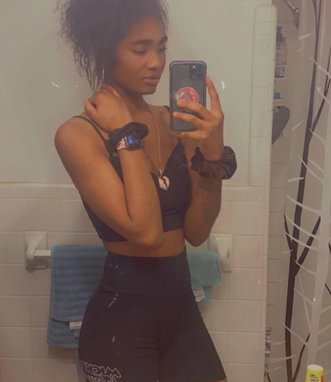 Sasha in Domasandra – adult performer in Bangalore — 3 / 5