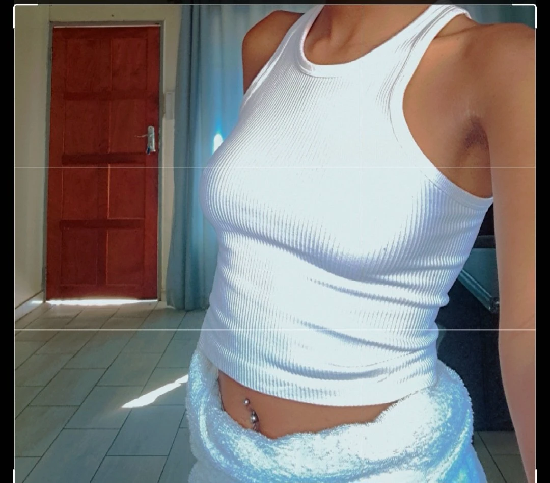 Pretty – escort in Gaborone — 4 / 5
