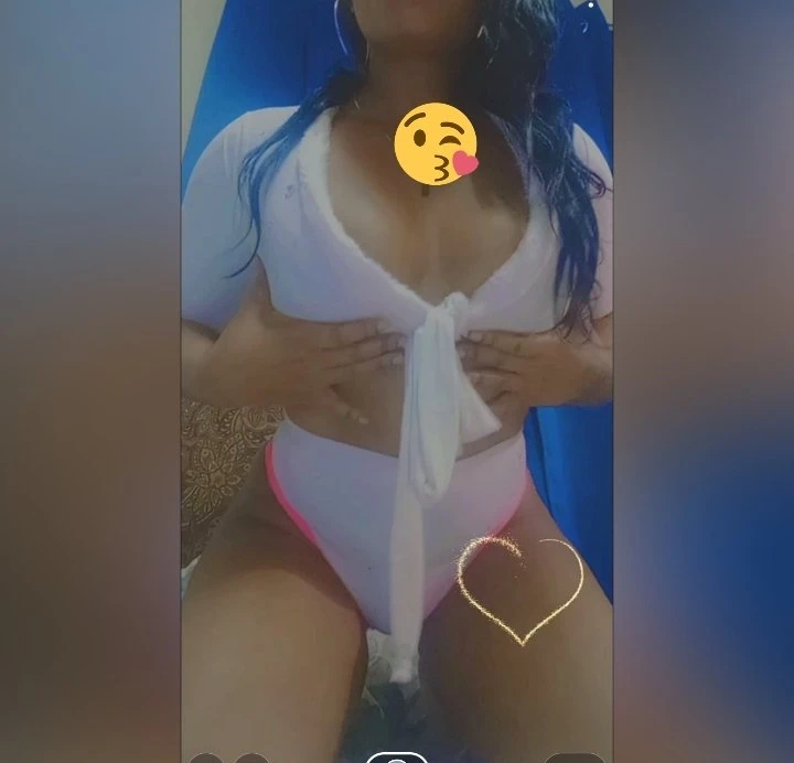 Sage – Jamaican masseuse in Barbados — 3 / 5