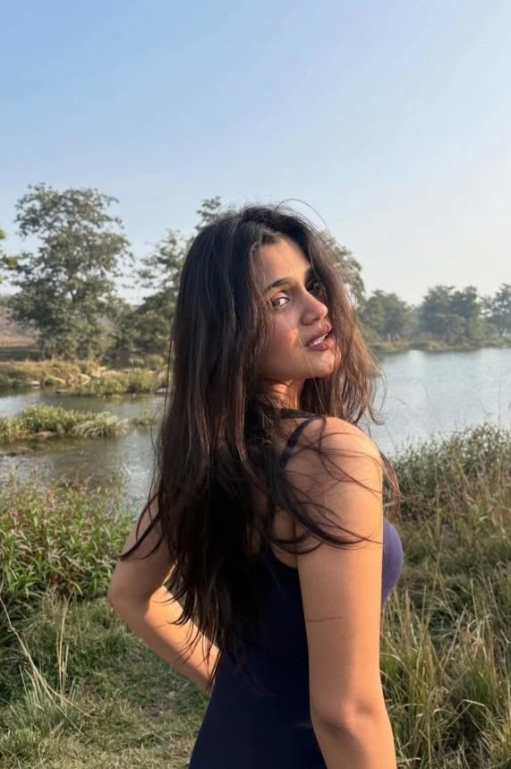 Lavanya escort booking 299 advance – Indian escort in Ahmedabad — 2 / 8