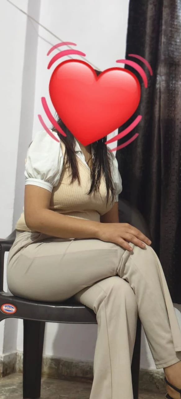 Anamika- Hot & Classy Independent Escort – Indian escort in Gurgaon — 4 / 8