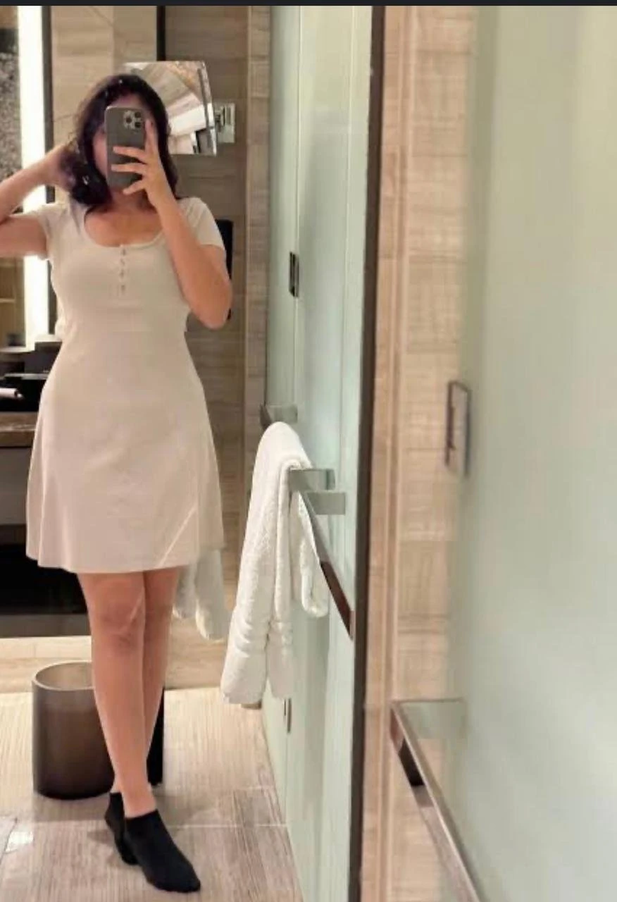 Deepi – Indian escort in Bangalore — 9 / 21