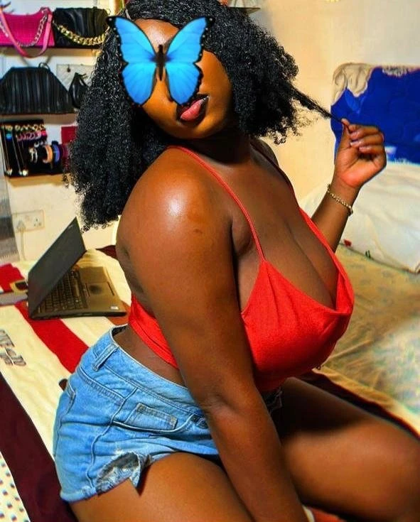 Nova – escort in Bangalore — 2 / 6