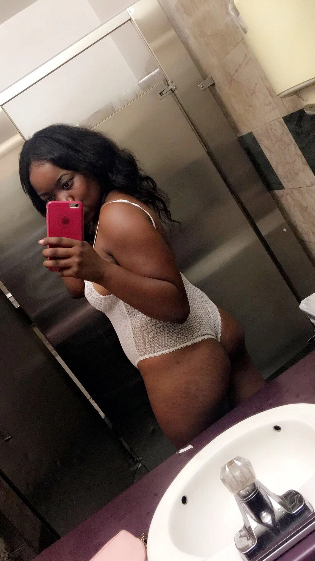 Lahni Love – American escort in San José — 5 / 6