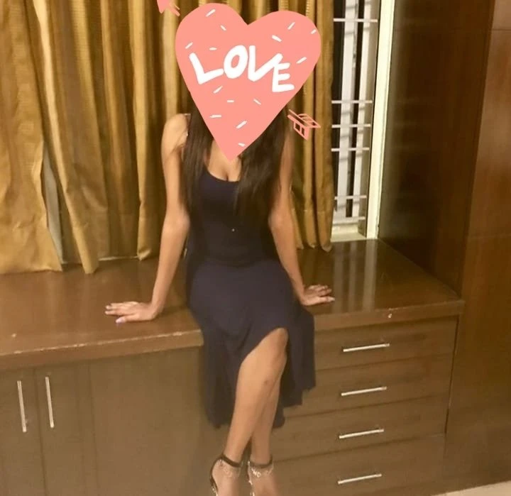 Alina – Indian escort in Bangalore, Escort, Banga