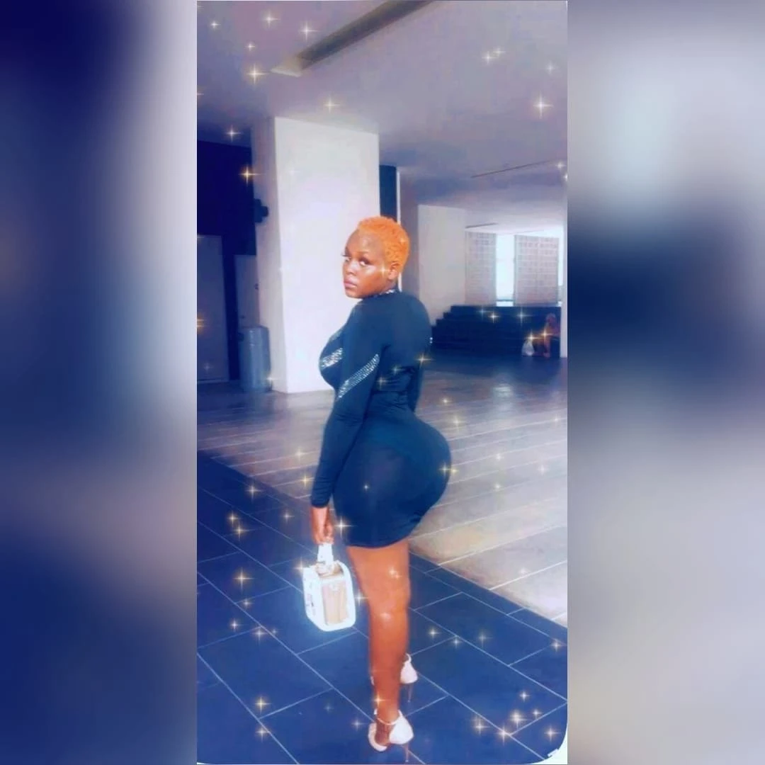 Lyton – Ugandan escort in Bangalore — 3 / 6