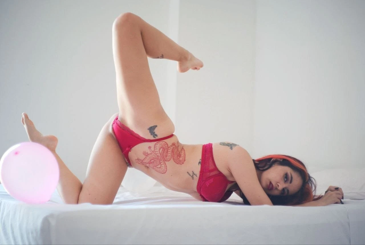 Daniela ( teleid @Lacove95 )vc with face – Argentinean escort in Bangalore — 6 / 26