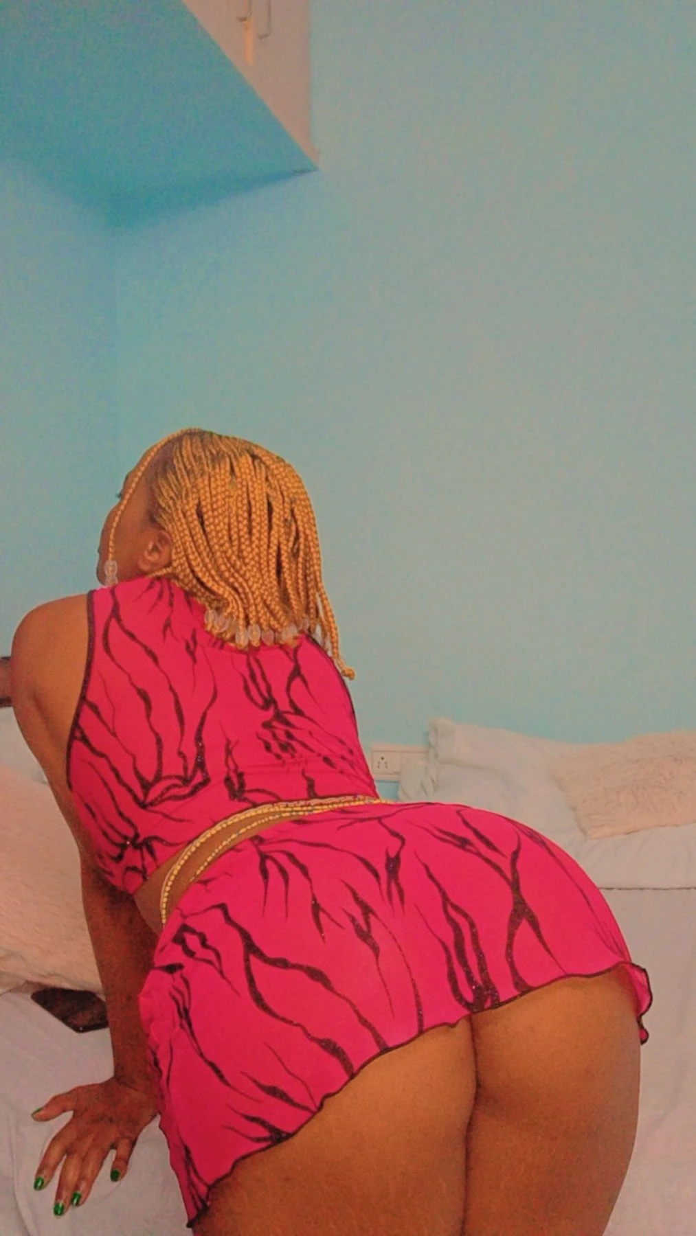 Sash – Kenyan escort in Bangalore — 2 / 6