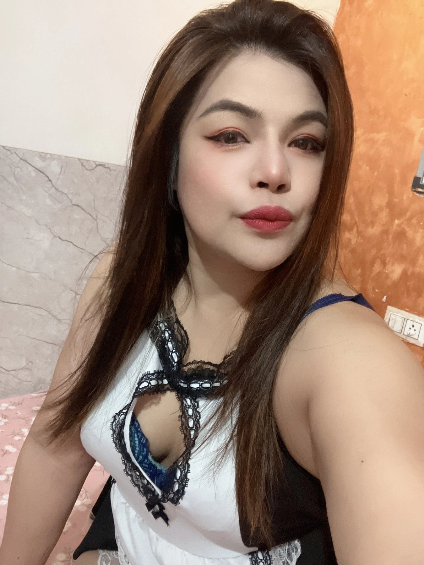 Nana – Thai masseuse in Chandigarh — 3 / 24