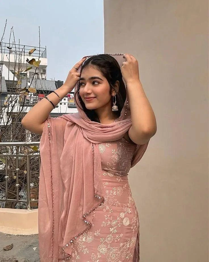 Riya 70155 Now 11589 Esscort Servuce – Indian escort in Chandigarh — 2 / 3