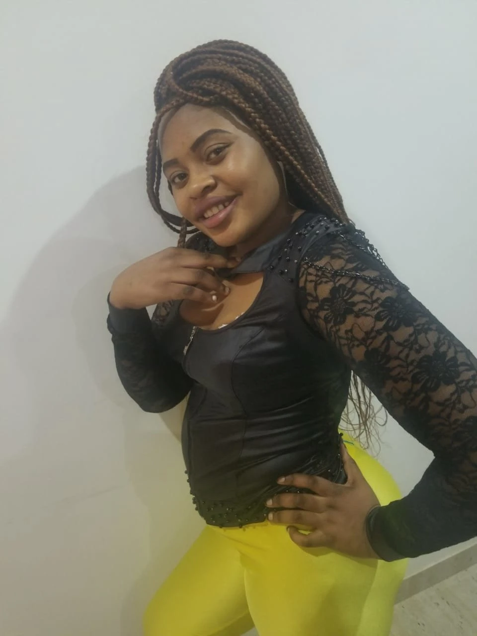 annita – South African escort in Bangalore — 2 / 4