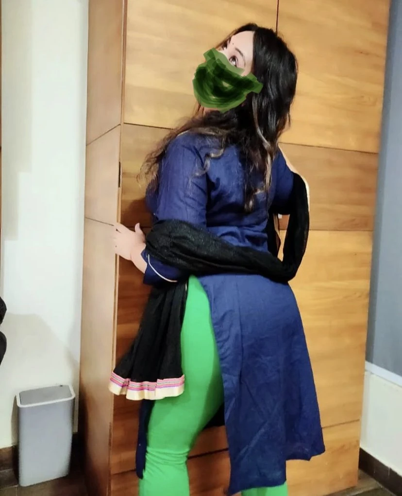 Sumita Bhabhi – Indian escort in Bangalore, Escort, Banga