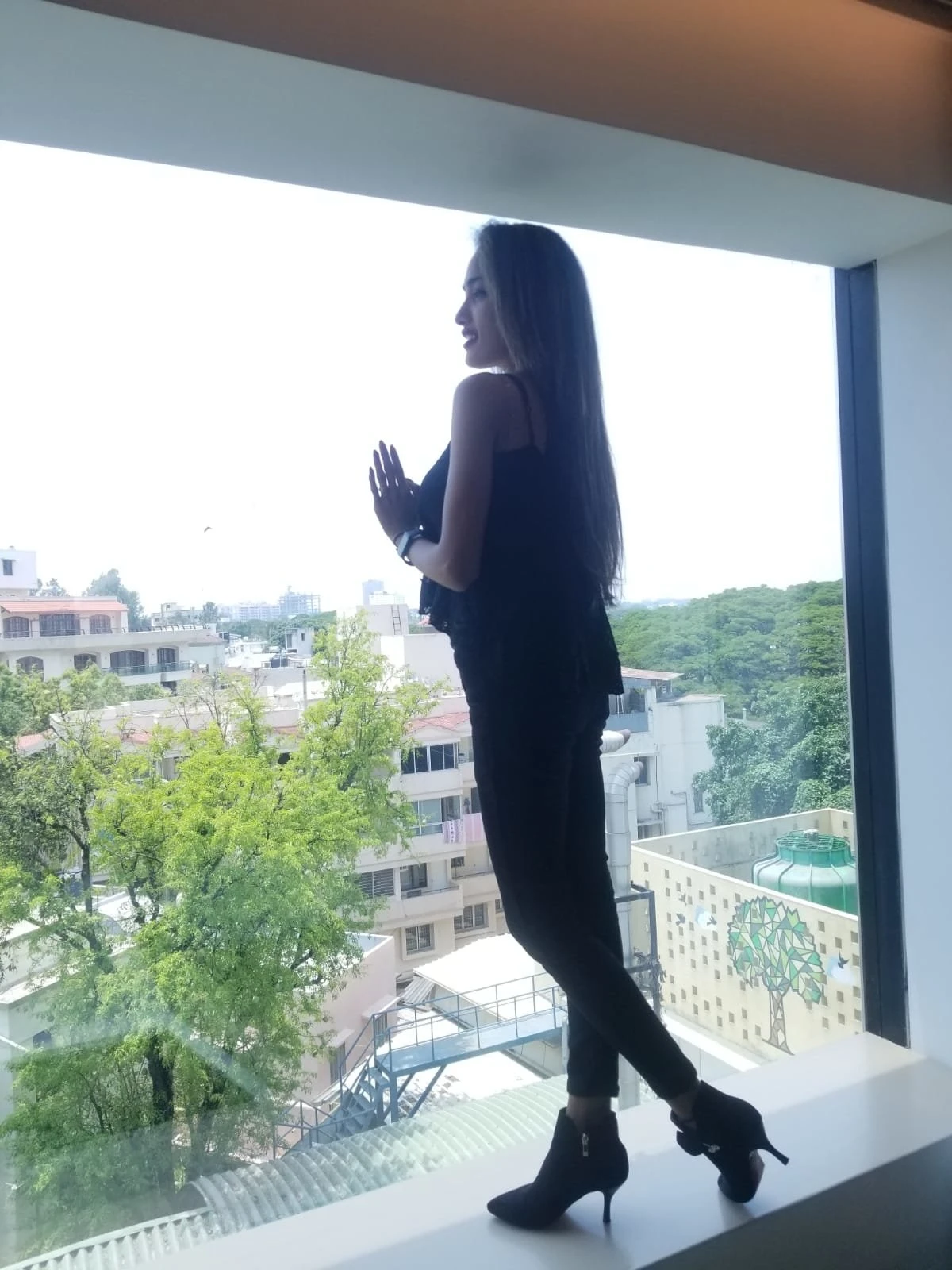 Shreya Mathur – Indian escort in Bangalore — 2 / 10