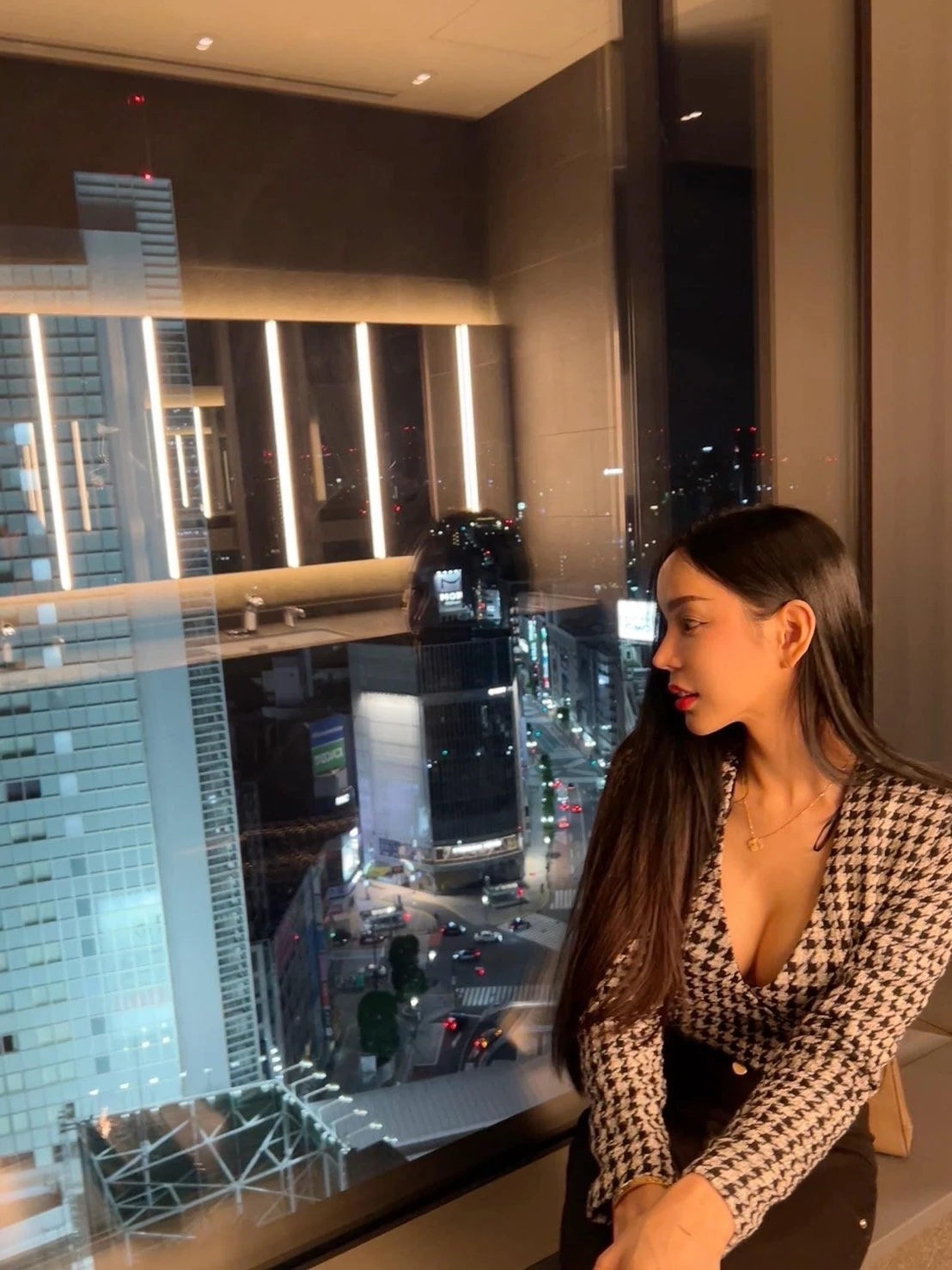 Hera model until 17 june – escort in Hong Kong — 11 / 19
