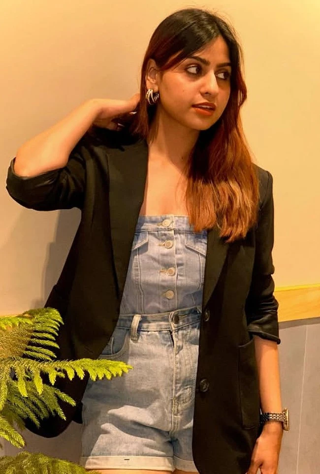 Anjali Sharma – escort in Bangalore — 3 / 5