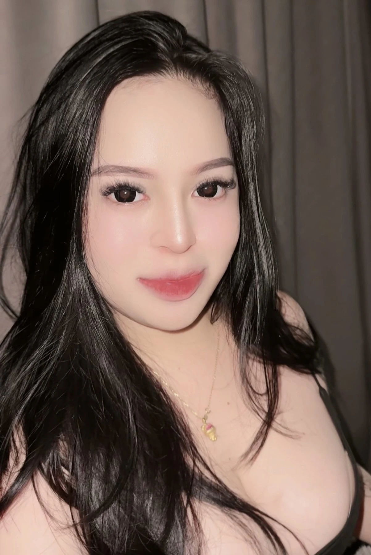 M Laurent – Filipino escort in Hong Kong, Escort, Hong Kong