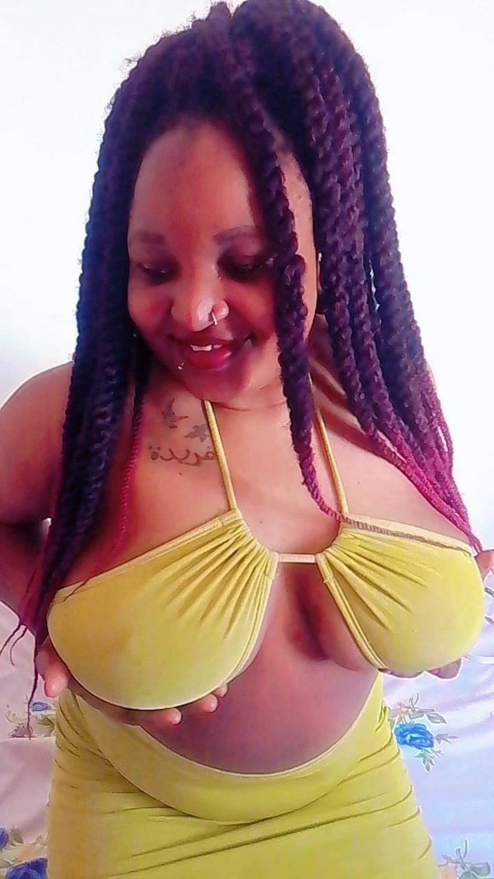 Sasha in Whitefield – Rwandan escort in Bangalore — 5 / 6