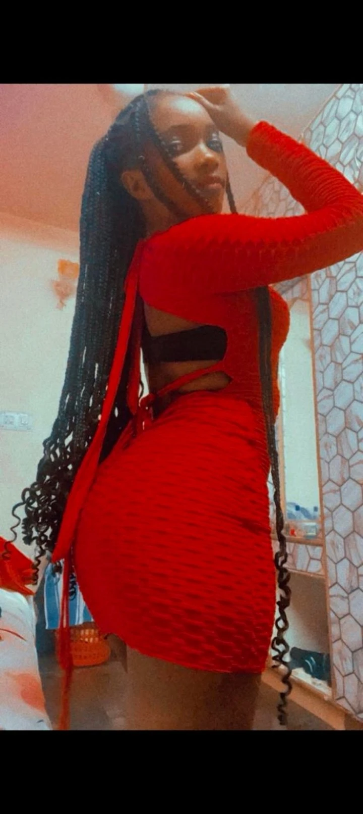 Shana – Ugandan escort in Bangalore — 2 / 3