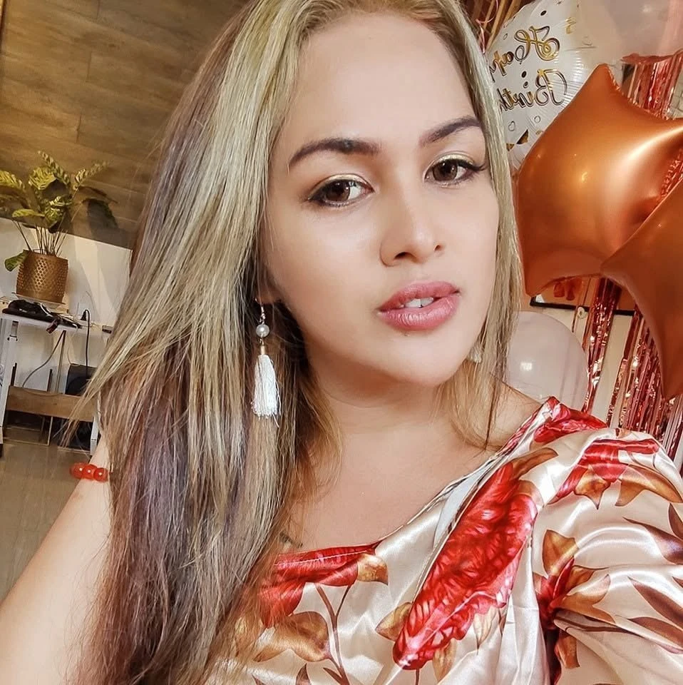 Andrea23 – Filipino escort in Hong Kong — 3 / 8