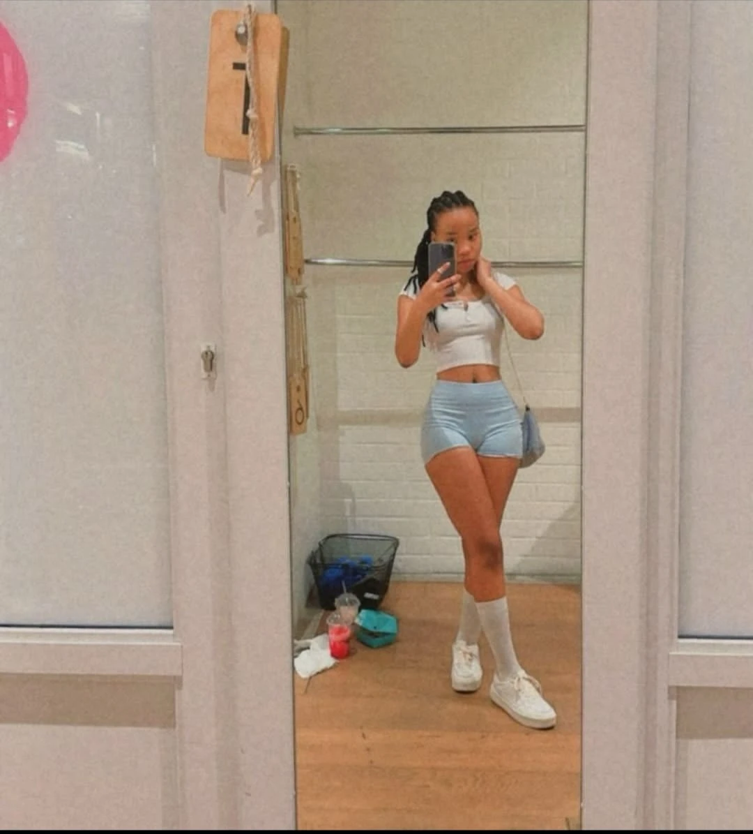 Champaigne Mummy – escort in Gurgaon — 3 / 6
