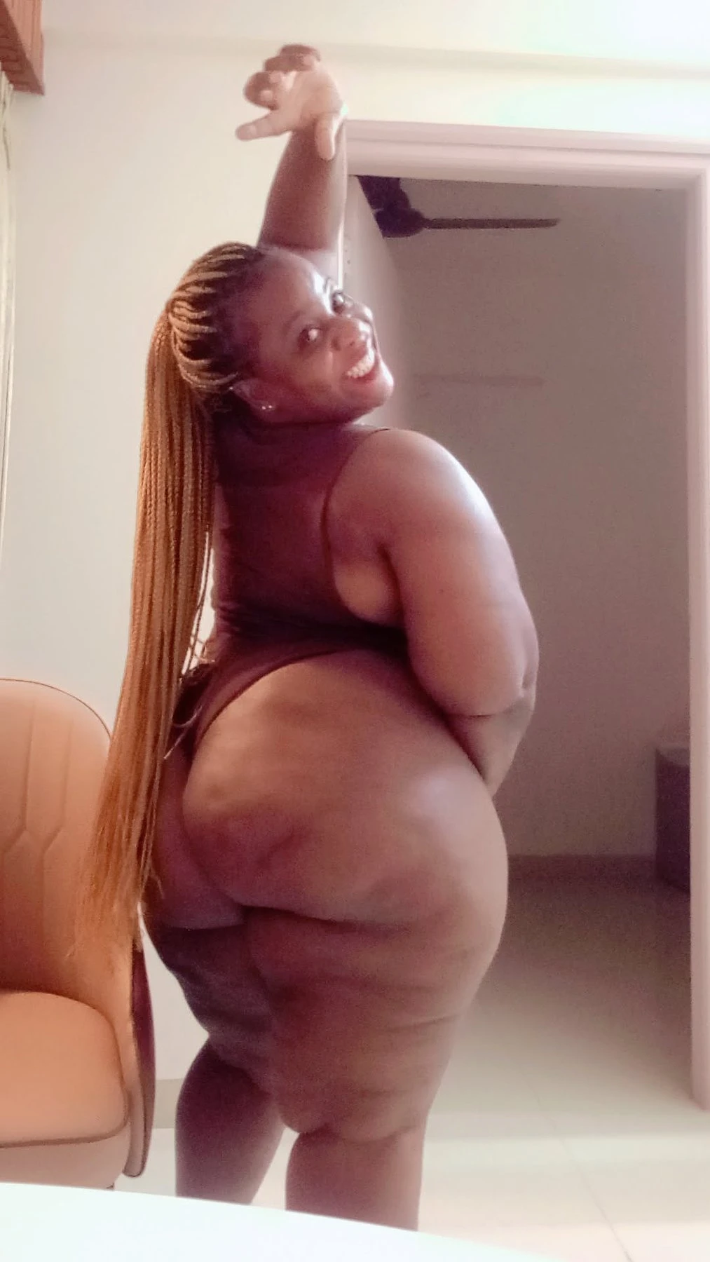 Cathybrowns – Zimbabwean escort in Bangalore — 8 / 9